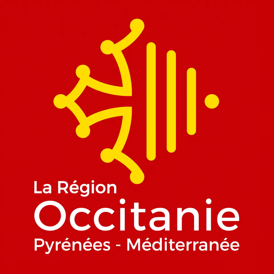 Logo de la Région Occitanie Pyrénées-Méditerranée, avec un motif jaune sur fond rouge et le texte "La Région Occitanie Pyrénées - Méditerranée".